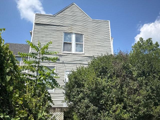 House for sale in Canton, Ohio