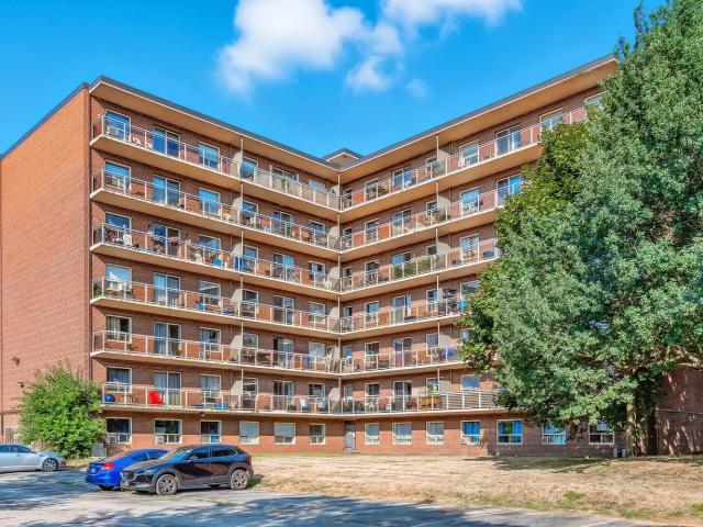 Apartment for rent in Burlington, Ontario