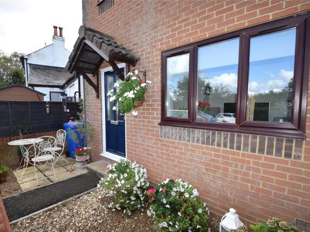 Apartment for rent in New Town, Eton