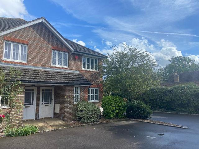 House for rent in Littleton Common, Lower Halliford