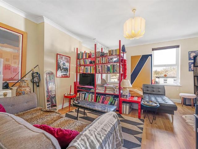 Apartment for rent in London Borough of Bromley, Greater London