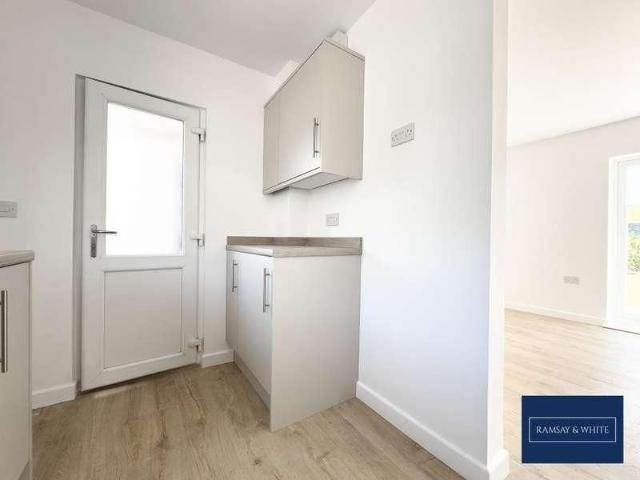 House for rent in Merthyr Tydfil, Cefn-coed-y-cymmer