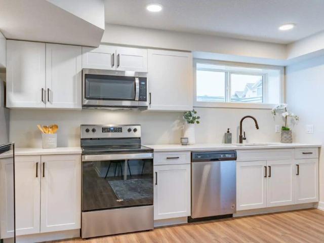 Townhouse for rent in Wedgewood, Alberta