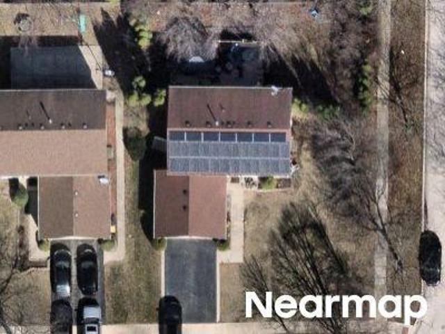 House for sale in Streamwood, Illinois