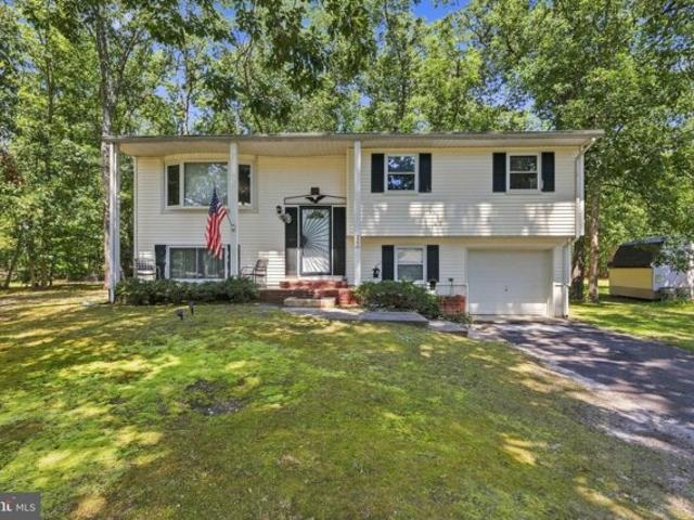 House for sale in Lebanon Lake Estates, Woodland Township