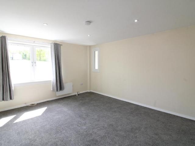 Apartment for rent in Johnstone Castle, Flushing