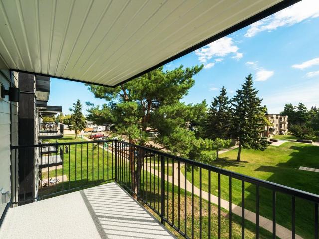 Apartment for rent in Wedgewood, Alberta