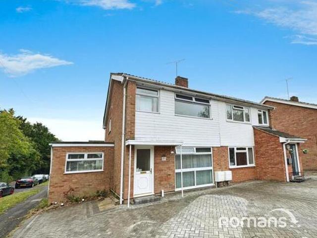 House for sale in Moulsham Green, Hart