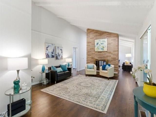 House for sale in Scotch Plains, New Jersey