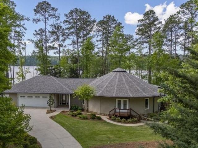 House for sale in Prosperity