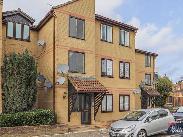 Apartment for rent in Broxbourne, Hertfordshire