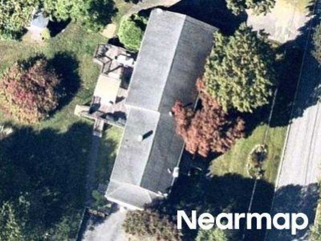 House for sale in Baldwin Place, New York