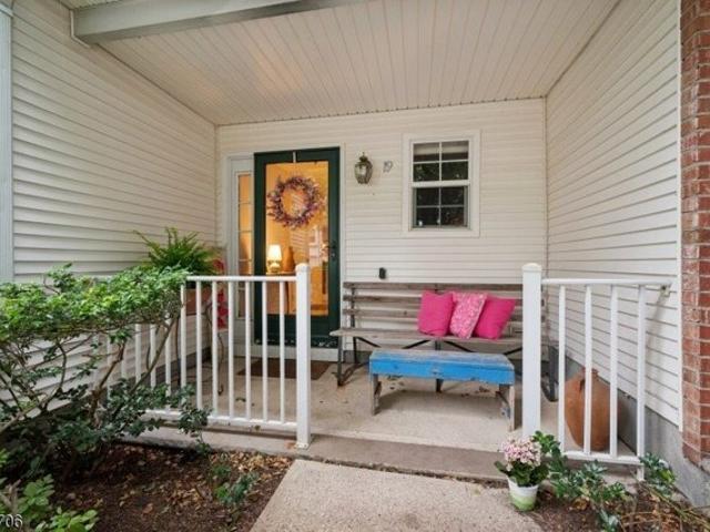 House for sale in Landing, New Jersey