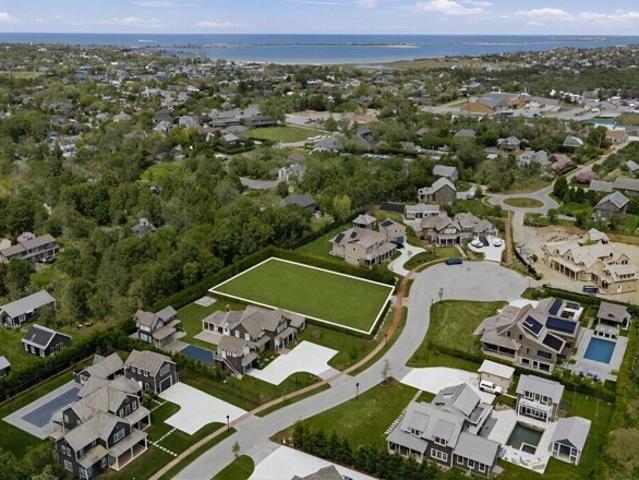 Land for sale in Nantucket, Massachusetts