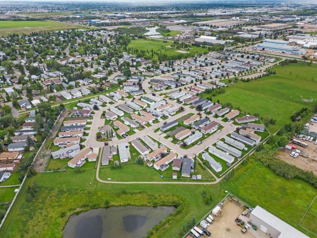 Apartment for rent in Wedgewood, Alberta