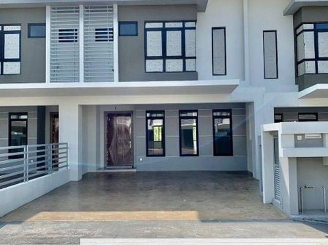 House for rent in Maple Residence, Sepang