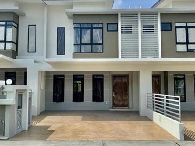 Terraced House for rent in Tanjong Sepat, Selangor