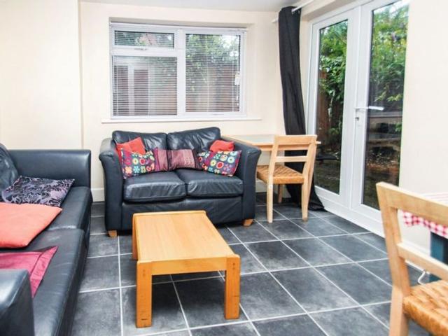 Apartment for rent in Talbot Village, Bournemouth