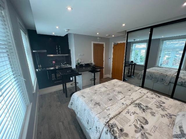 Studio for rent in Poole