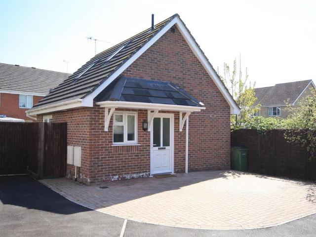 House for rent in Middle Stoneham, Eastleigh