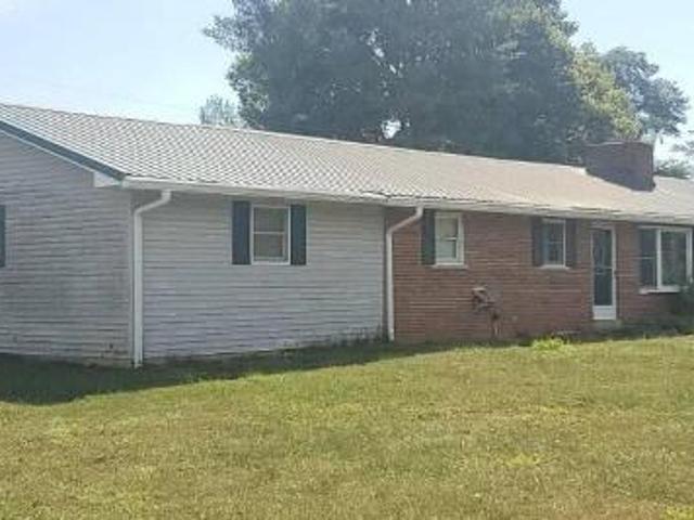 House for sale in Mentor, Campbell County