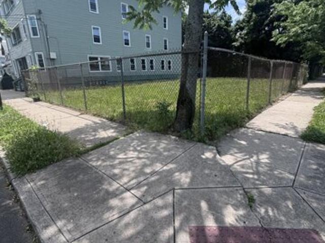 Land for sale in Bridgeport, Connecticut
