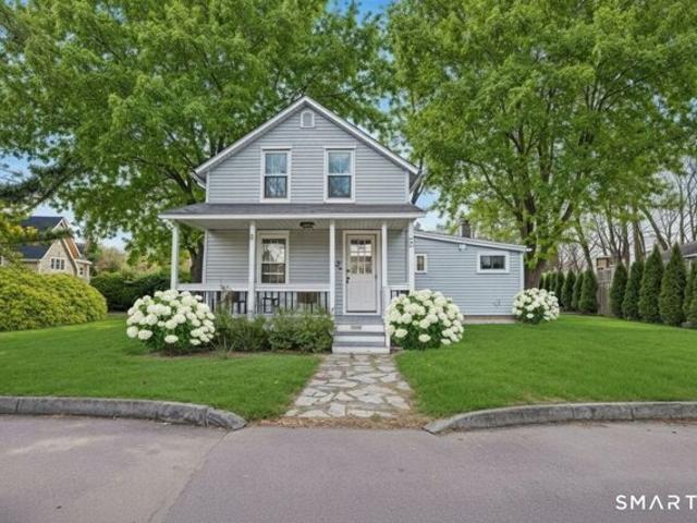 House for sale in Noroton Heights, Darien
