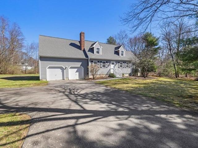 House for sale in Dighton