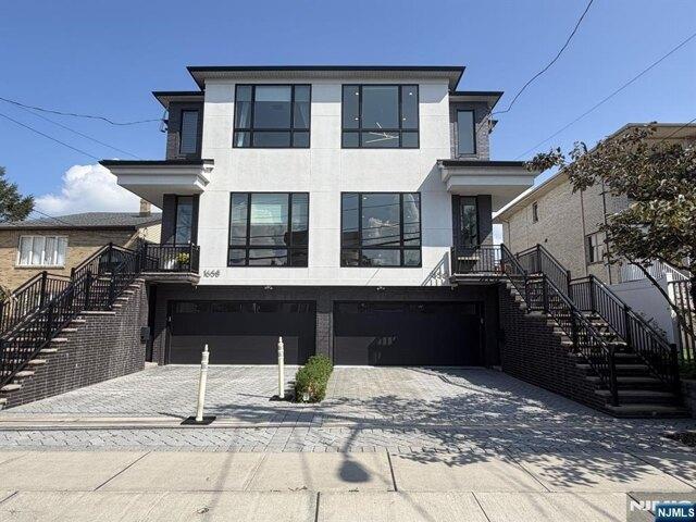 House for sale in Fort Lee, Bergen County