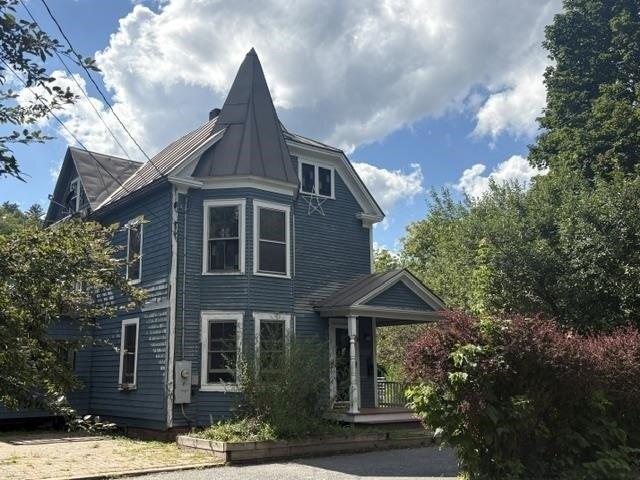 House for sale in Woodstock Village, South Woodstock