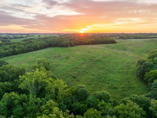 Farm for sale in Winston, Missouri