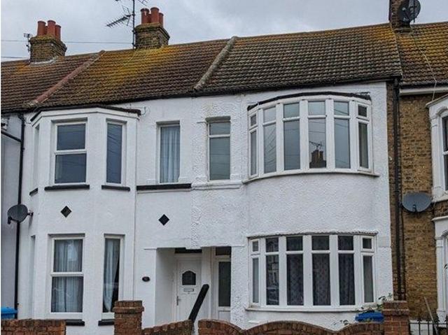 Room for rent in Sheerness, Oad Street