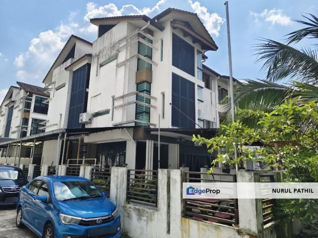 House for sale in Petaling, Alam Impian