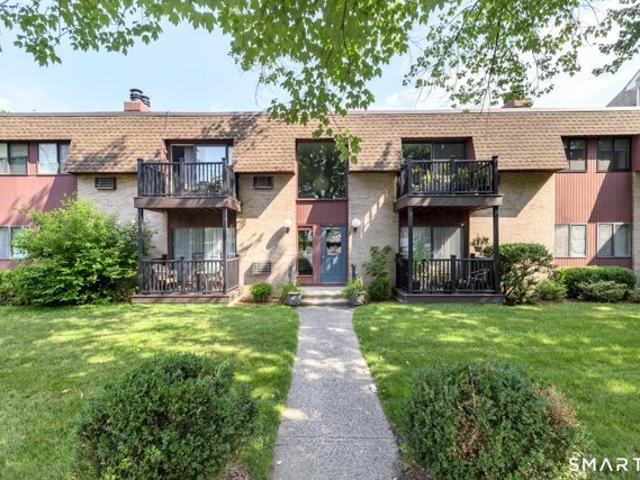 Condo for sale in Cos Cob, Connecticut
