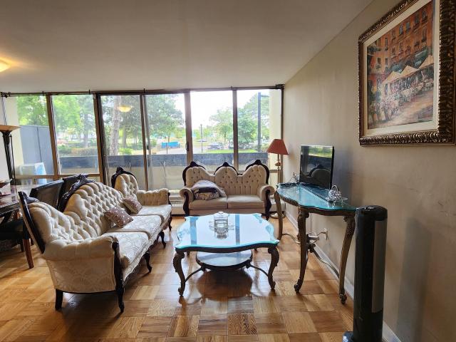 Apartment for rent in Woburn, Ontario