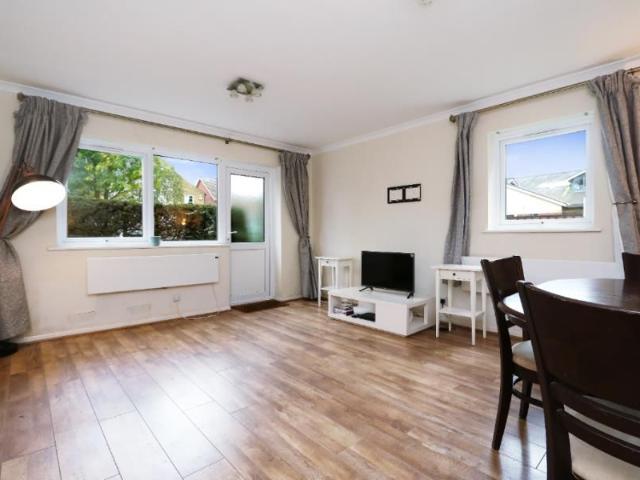 Apartment for rent in Surbiton, Greater London