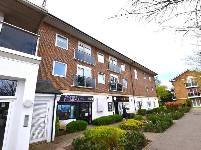Apartment for rent in Maypole, Monks Orchard