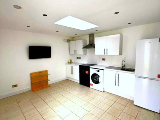 House for rent in Barkingside, Greater London