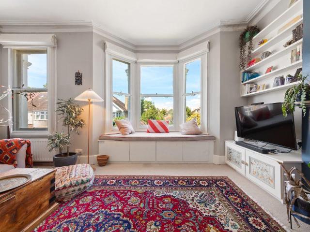 Apartment for rent in Streatham Hill, Greater London