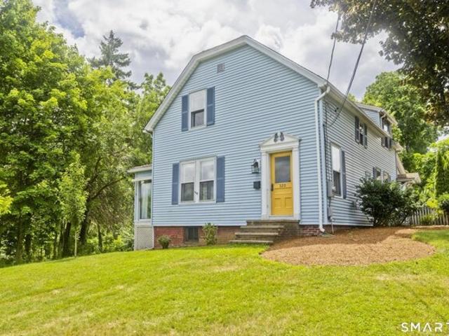 House for sale in Suffield, Capitol Planning Region