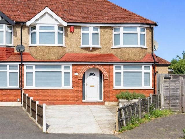 Studio for rent in Greater London