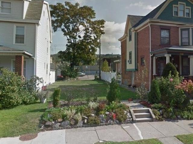 Land for sale in Ambridge