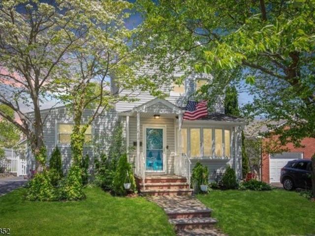 House for sale in Roselle Park, New Jersey