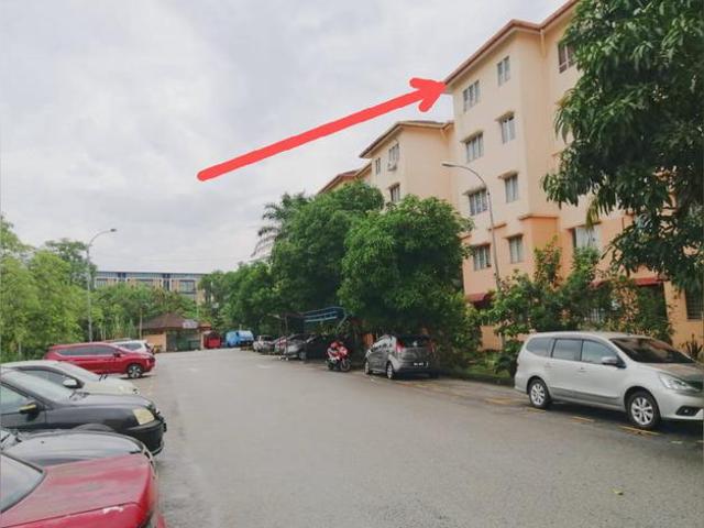 Flat for sale in Selayang, Selangor
