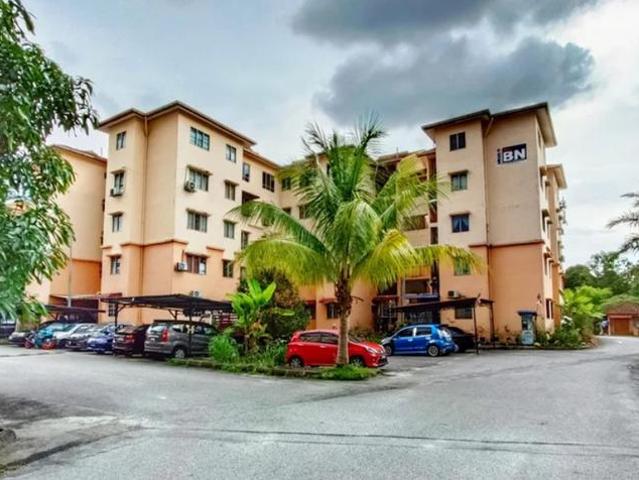 Flat for sale in Selayang, Selangor