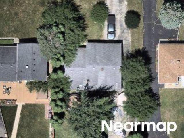 House for sale in Antioch, Illinois