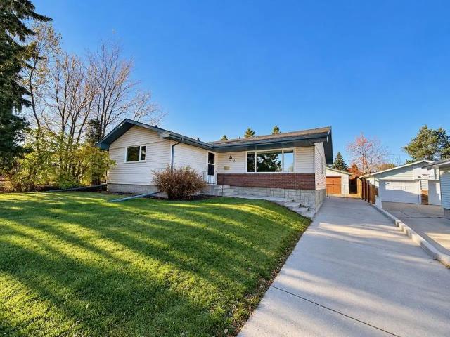 House for rent in Maplewood, Sherwood Park
