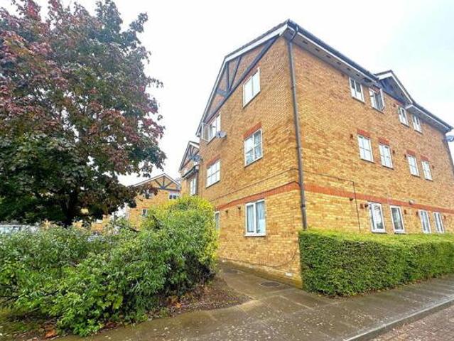 House for sale in Slough