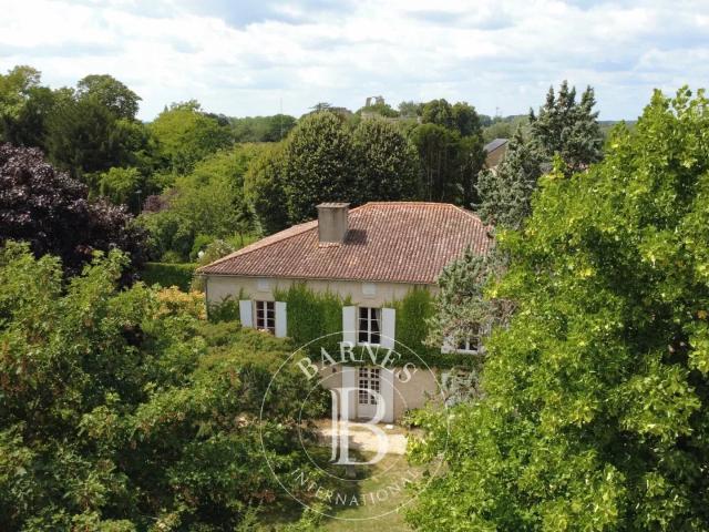 Maison vente à Fontenay-le-Comte, Fontenay-le-comte