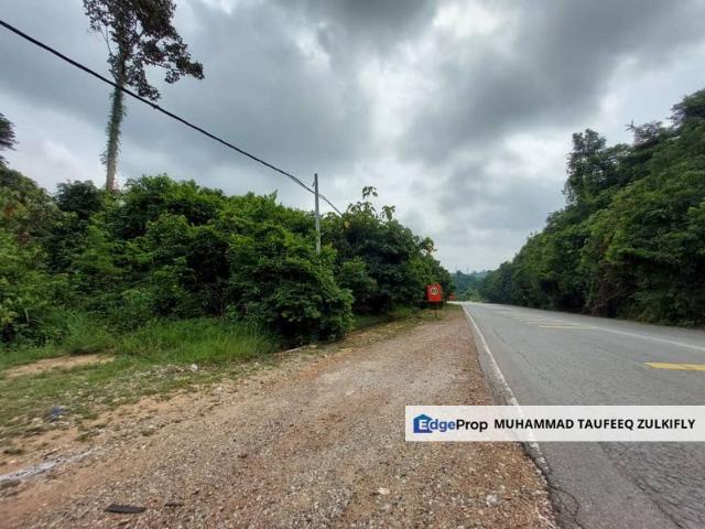 Shop for sale in Maran, Pahang